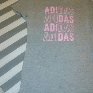 Gray short sleeve Adidas tee shirt
